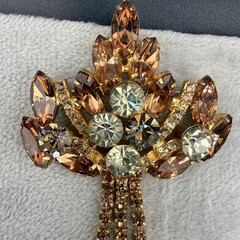 Vintage Juliana Rhinestone Brooch Clip On Earrings Set Gold Tone Brown READ