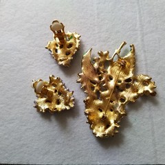 Vintage Lilac Floral Purple and Green Enamel Brooch and Clip Earrings Set