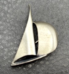 Signed Beau Sterling Silver 3D Sailboat Pin Brooch Vintage Nautical Boat