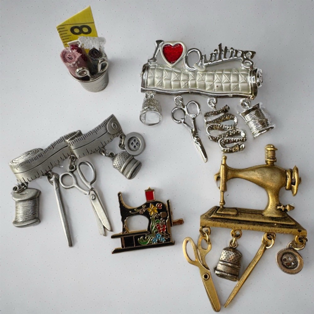 Vintage Sewing Machine Brooch Lot JJ AJC Clotilde Quilting Scissors Thimble 6Pcs