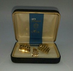 Vintage 1950’s – 1970’s Gold Tone Beaux Arts Cufflinks by Swank in Box