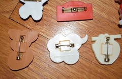 Lot of 20 Hallmark Pins Brooch Christmas Holiday Santa Thanksgiving Turkey Pin