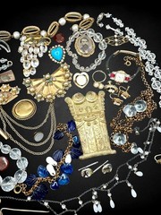 39pc Wearable & Repair Job Lot Antique Victorian Coral Glass Gold Filled Jewelry