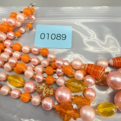 Vintage Beaded Necklace Pink Orange Glass Plastic Bubblegum 13-15″