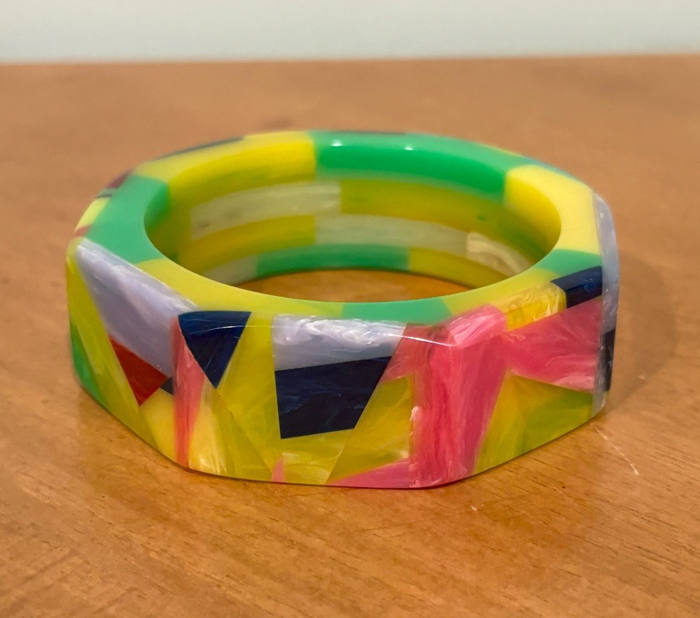 SIGNED SHULTZ BAKELITE BRACELET BANGLE NEW PINK PURPLE BLUE GREEN YELLOW OCTAGON