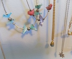 HUGE LOT VINTAGE-CONTEMPORARY PRETTY PENDANT NECKLACES 1 ALEX & ANI WONDER WOMAN