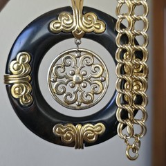 Vinatge Crown Trifari Necklace Large Brown Faux Tortuous Pendant Gold Tone Chain