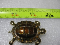 Lauren Conrad Signed Vintage Turtle Pin Gold Tone Honey Colored Enamel brooch