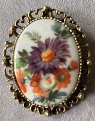 Vintage Filigree Goldtone Hand Painted Floral Brooch/Pendant 2 X 1.75 Inches
