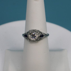 Vintage 18k Diamond and Blue Sapphire Filigree Setting Ring, Size 6