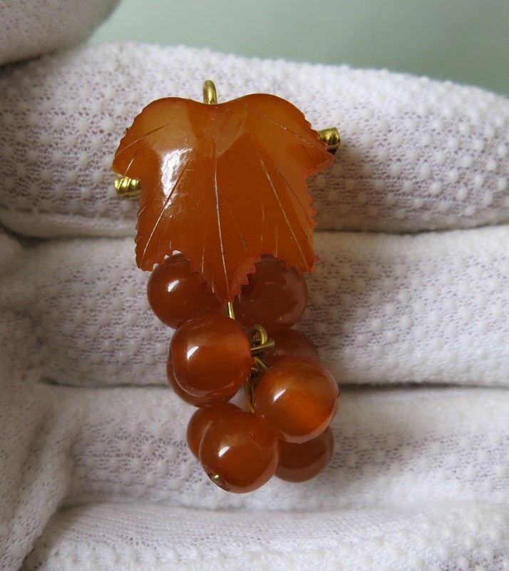 Vintage Natural Baltic Amber Grapes Brooch USSR Gold Plated Pin