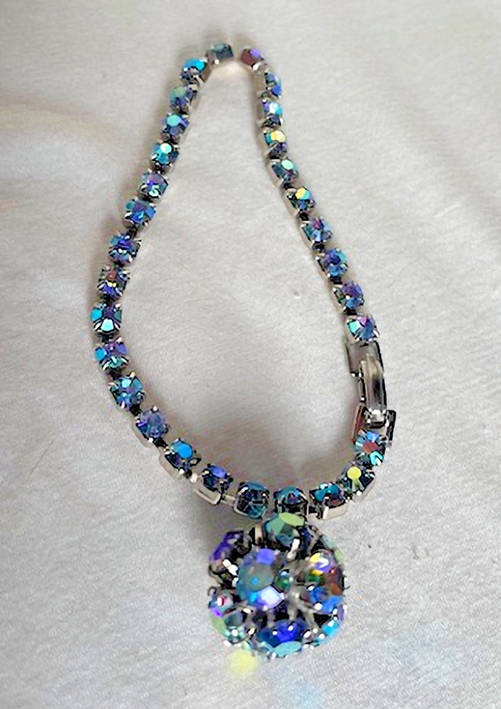 Vintage Stunning WEISS Bracelet Blue Aurora Borealis Rhinestone Mid Century #J6