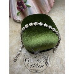 Vintage 925 Sterling Silver Hawaiian Plumeria Flower Bracelet Simulated Stone