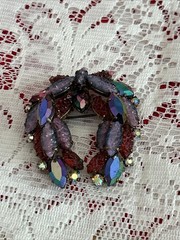 Vintage Molded Marquise Stone & Rhinestone Horseshoe Shaped Brooch~Purples