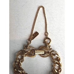 Monet Charm Bracelet Women OS Gold Excellent Vintage 1960s Plated Chunky Signed