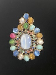 Vintage Rainbow thermoset moonglow cabochon cluster And Rhinestone Dress clip