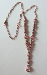 Vintage Avon Signed Cabochon Lariat Necklace Pink Crystal Rose Gold 80’s