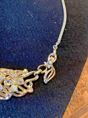 Vintage AB Rhinestones Articulated Leaf Gold Tone Choker 15 1/2 Inches EUC