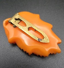 Vintage Bakelite Dress Clip Carved Leaf Butterscotch Amber Simichrome Tested