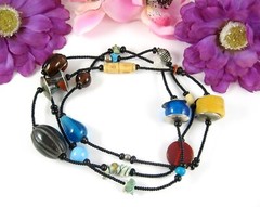 GLASS & STONE BEADED Vintage Necklace Metal Plastic Beads Back Seedbeads 38″