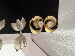 Vintage Clip On & Screw Back Earring Lot 9 Pairs Trifari Lisner Star Signed