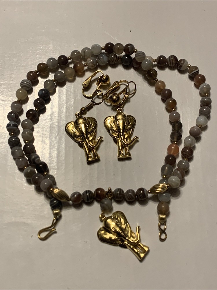 24 Karat Gold Plated Elephants Botswana Agate Necklace And Earrings