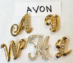 100 Vintage INITIAL Letter Brooch Pins Lot 35 Signed Trifari Sarah Anne Klein