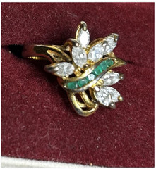 Vtg Sz 5.5 Green Emerald w/White Colorless Marquise Shape CZ Stones Cluster Ring