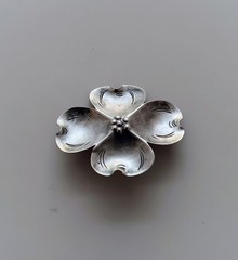 Vintage Stuart Nye Dogwood Flower Sterling Silver Brooch/Pin 1.25 Inches