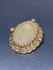 Antique Victorian Brooch – Ornate Gilt Metal with Central Cabochon and Champagne