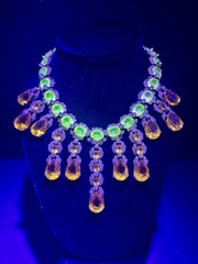 Early Vintage Hattie Carnegie Dramatic Rhinestone Necklace Irradiated HC Mark