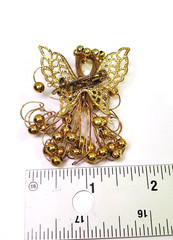 Vintage Gold Tone Wire Christmas Angel Pin Brooch Faux Pearls
