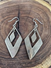 Vintage Alpaca Mexico Abalone Diamond Shape Dangle Drop 3 1/8″ Pierced Earrings