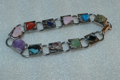 11 Semi-Precious Stones on Silvertone Link Bracelet Costume Jewel 7.75″ long