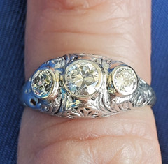 Original EARTH MINED Diamond ART Deco Engagement RING Vintage PLATINUM Trilogy