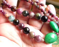 184.50ct 100% NATURAL FANCY ROUND TOURMALINE,EMERALD 925 SILVER CLASP NECKLACE.