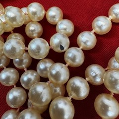 29” Faux Peach Tinted Pearls