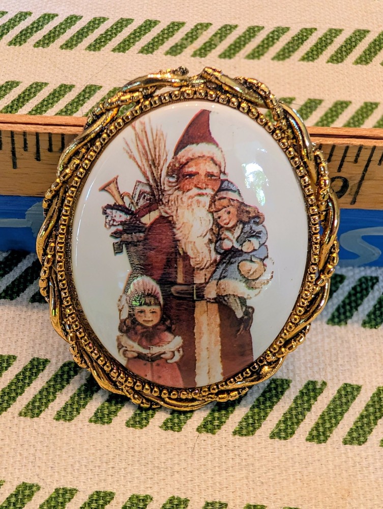 Fantastic Rare Gold And White Enamel Santa Claus with Kids And Presents Brooch