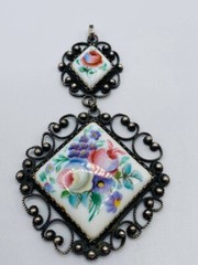 Soviet Vintage Pendant Enamel rostov Finift Hand Painted ussr