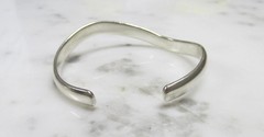 Wavy Design Sterling Silver Cuff Bracelet ~ 6-1/2″ ~ 23grams ~ 5-C398