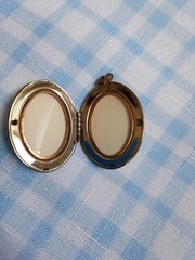 VTG Photo Locket Pendant Silver Tone Floral Motif Victorian Scroll~NO Necklace