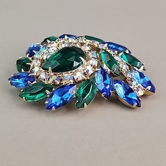 Vintage Rhinestone Brooch Blue Green AB Swirl Gold Tone 2.25″