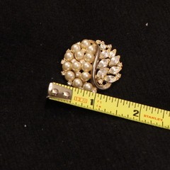 Vintage Trifari 1950s pearl and marquise clear rhinestone gold brooch 1.25″