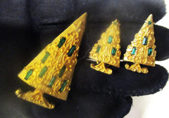 VTG MYLU CHRISTMAS TREE BROOCH EARRING RAREST RHINESTONES CRYSTALS CATHEDRAL MCM