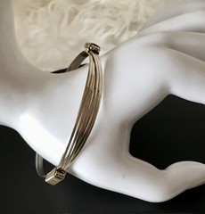 Sterling Silver Modernist Wire Bangle Adjustable Wrap Tension Bracelet 8.5”