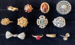 Vintage Jewelry Ring Lot Sarah Coventry, Barclay, Avon, Park Lane, Mele Lot 115
