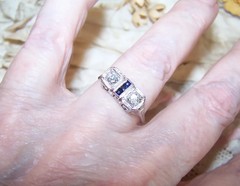 ART DECO 18K Gold Diamond Blue Sapphire Filigree Ring | Size 8.75