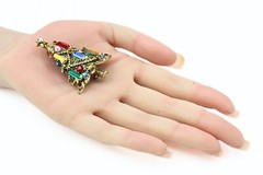 Astonishing Hollycraft Signed Multicolor Candle Christmas Tree Holiday Brooch
