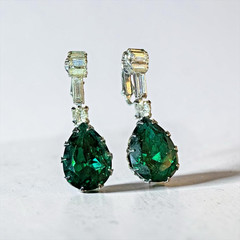 Vintage Art Deco Emerald Rhinestone Dangle Tear Drop Chandelier Earrings