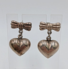 VTG Unsigned Heart Bow Earrings 1in Sterling Silver 5g Dangle Romantic Estate